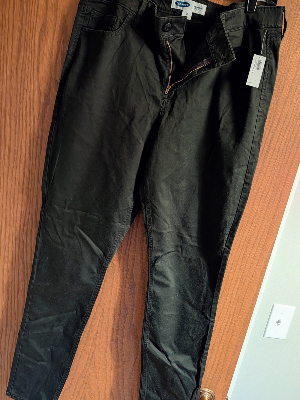 Old Navy Women’s Green Slim Chinos
